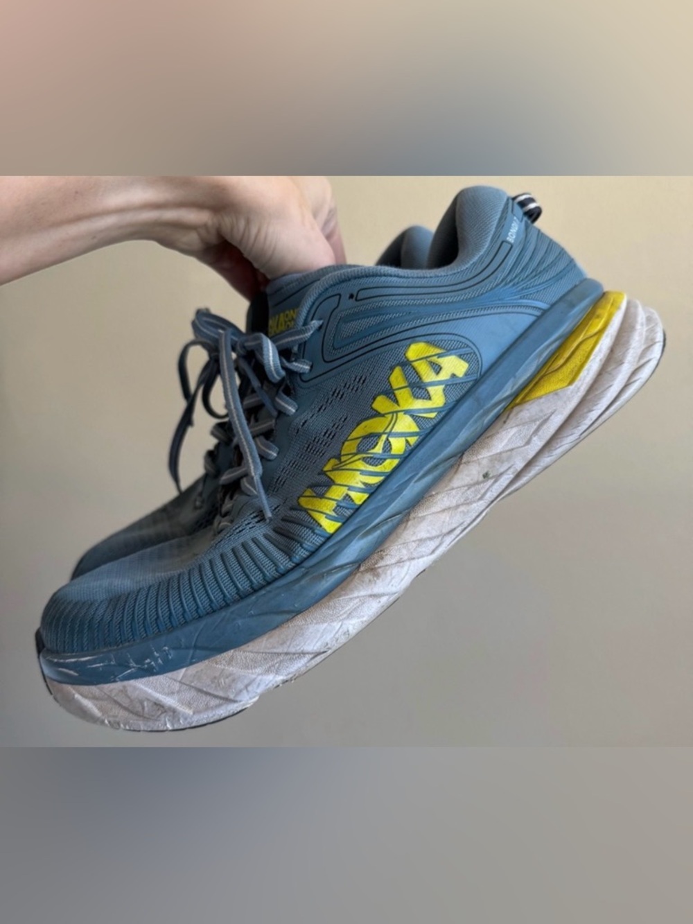 Hoka Bondi 7 Grey Blue Sole Tennis Shoes Sneakers 11